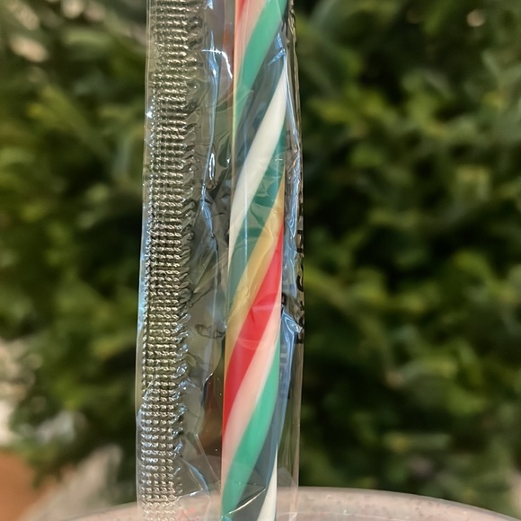 New Starbucks iced coffee cup - Picture 2 of 5